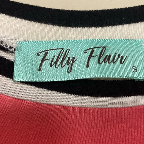 Filly Flair long sleeve top small - Picture 2 of 5